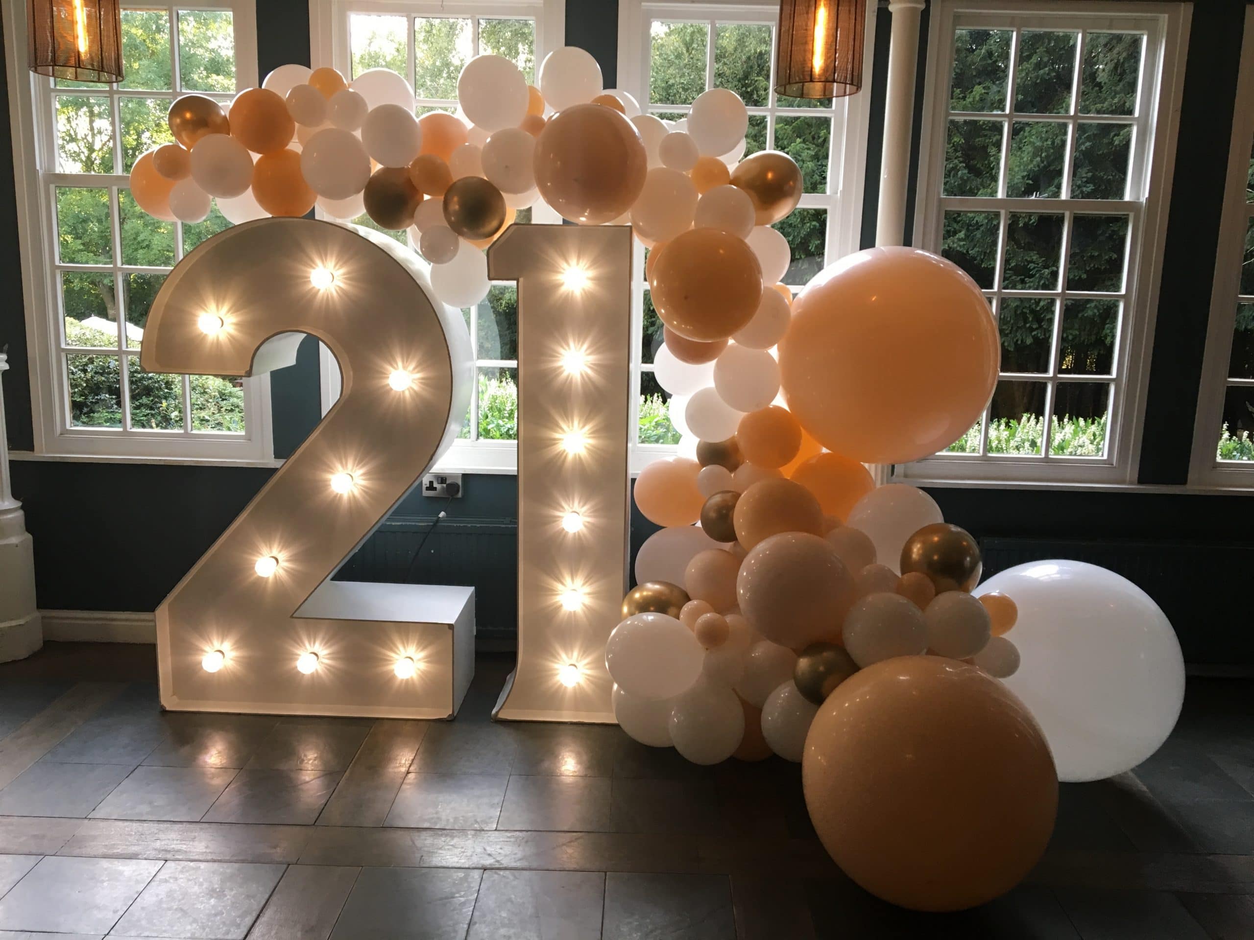 Balloon Arch over 21 Numbers