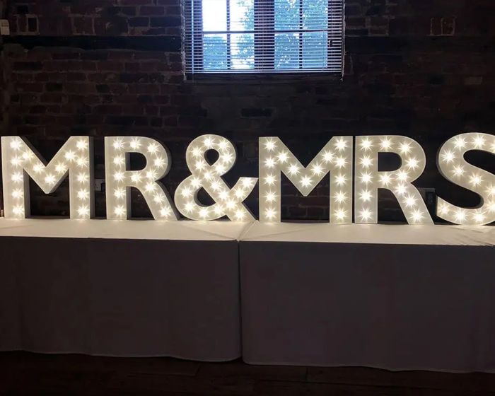 2ft MR&MRS Light Up Letters