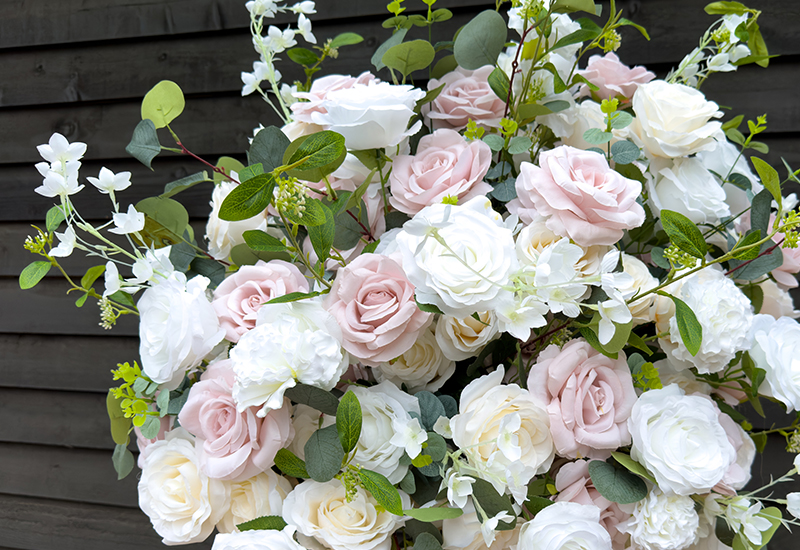 Dusky Pink Rose Centrepiece