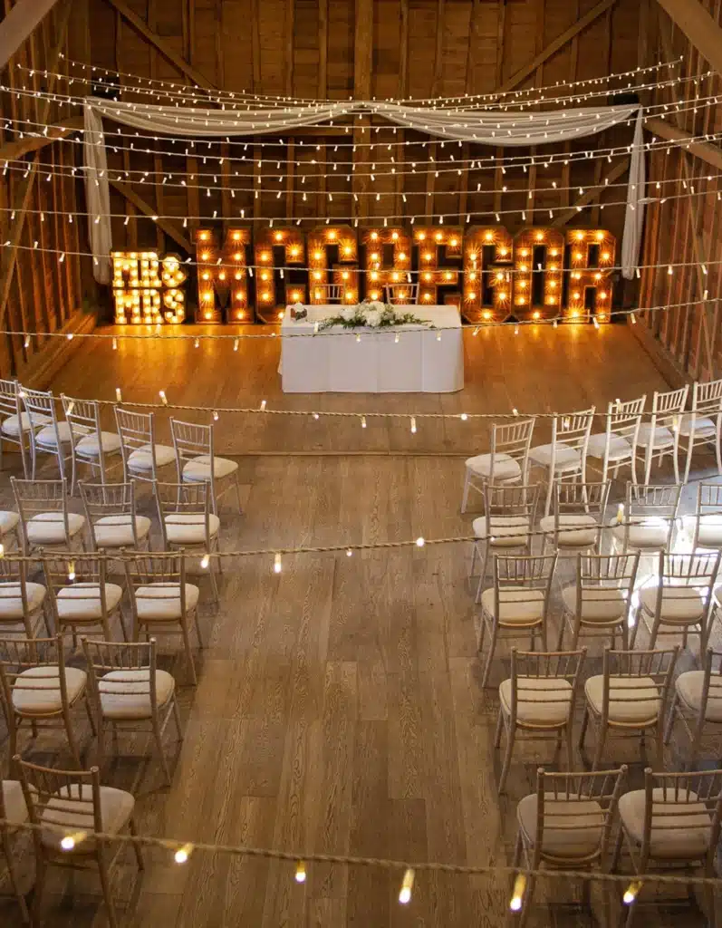 Rustic Wedding Decor Tewin Bury