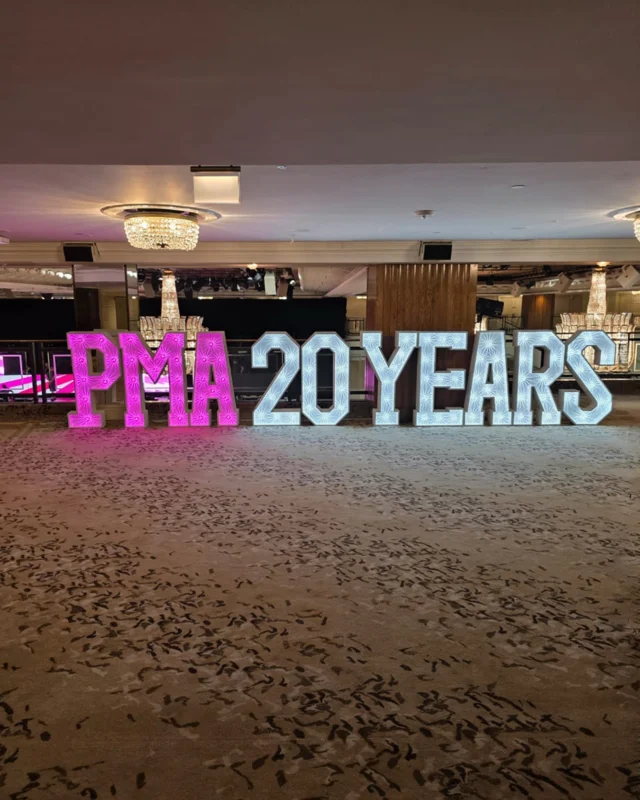 🏆 Our 4ft light up letters for the @performancemarketingawards with @hellopartnercom

*
*
*
*
*
#lightuplove #lightupletters #corporateevent #lightupletterslondon #letterhirelondon